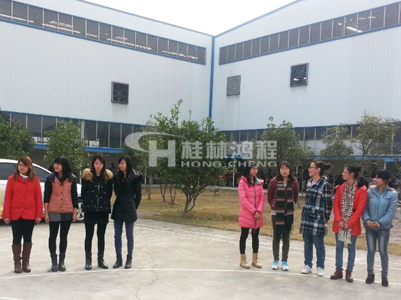 桂林MILE米乐员工活动多多，开设员工心得分享，磨粉机生产经验分享，共同进步，提高每个人的职业技能与人品德行。